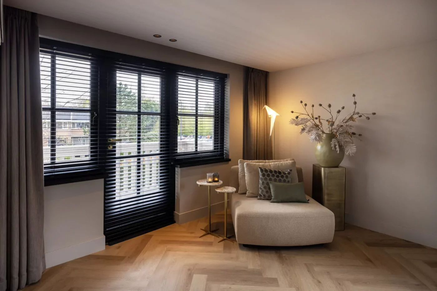 PVC Vloer Visgraat – UrbanPBVC Antwerpen 101 visgraat i.o.v. Designa – 3