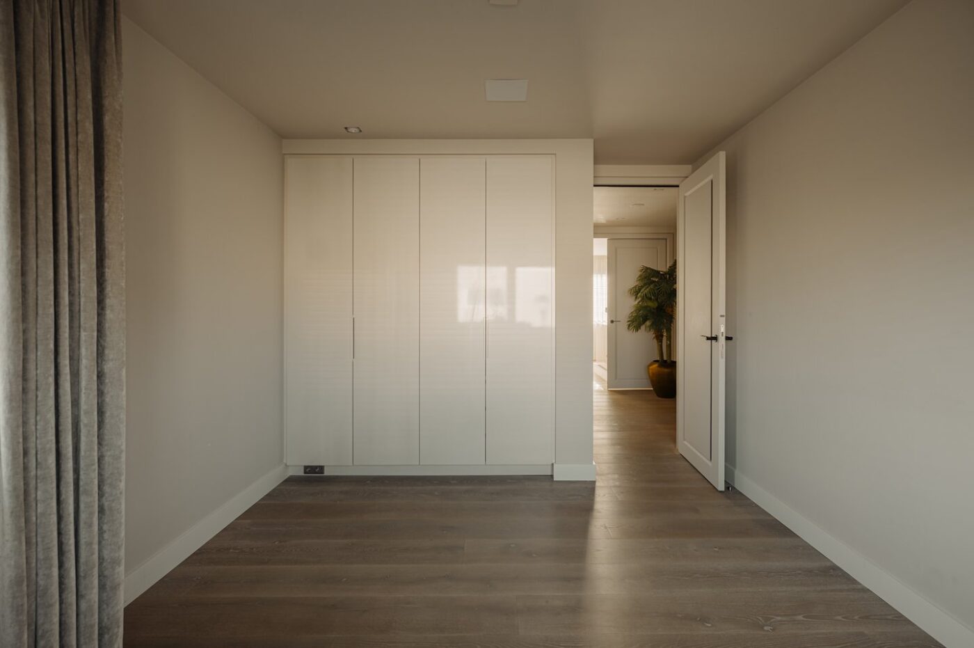 Houten Vloer – Parga i.o.v. Kabaz – Vrijstaande Villa Badhoevendorp - 2 Houten Vloer – Parga i.o.v. Kabaz – Vrijstaande Villa Badhoevendorp - 2
