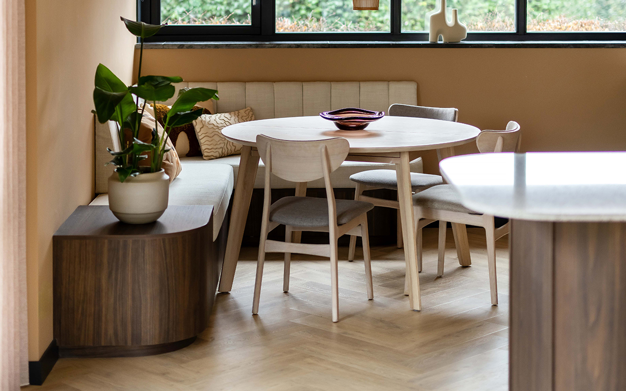 PVC Vloer Visgraat – Urban PVC Isoka 102 - Maatwerk vloer Aalsmeer - 12 PVC Vloer Visgraat – Urban PVC Isoka 102 - Maatwerk vloer Aalsmeer - 12
