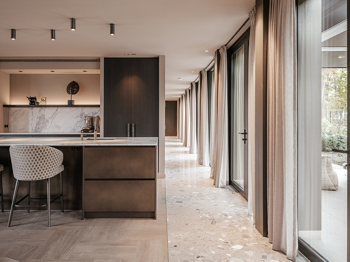 PVC Vloer - Elleboog Visgraat - Particuliere Villa - 2